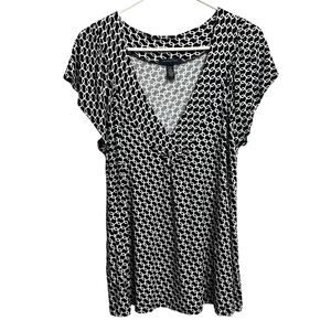 Banana Republic M Black White Chain Flutter Sleeve Blouse